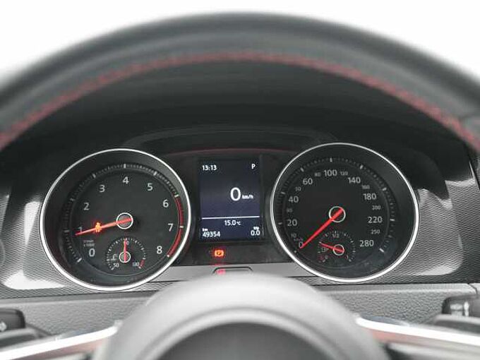 Volkswagen Golf VII GTI DSG LED SHZ PDC