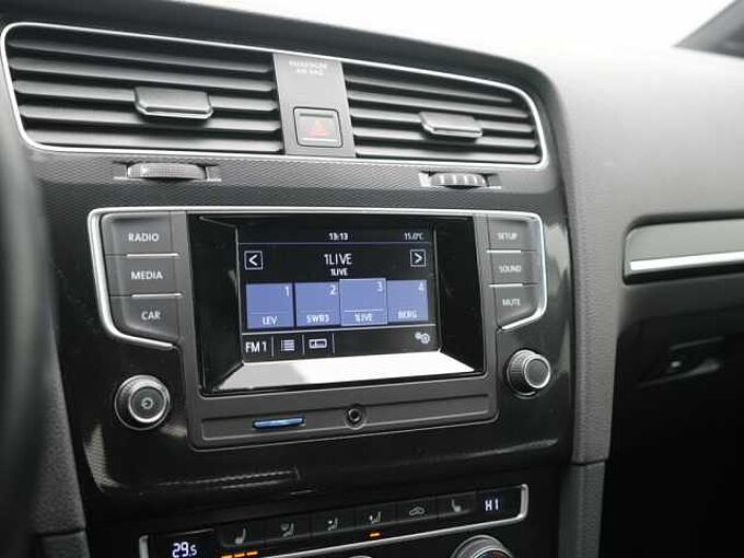 Volkswagen Golf VII GTI DSG LED SHZ PDC