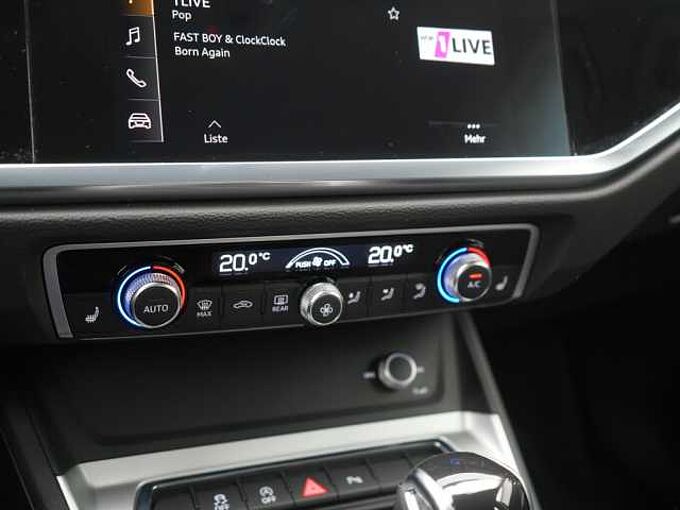 Audi Q3 S line STRON LED VIRT APP CONNECT SHZ PDC