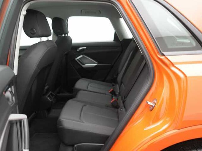 Audi Q3 S line STRON LED SHZ APP VIRT