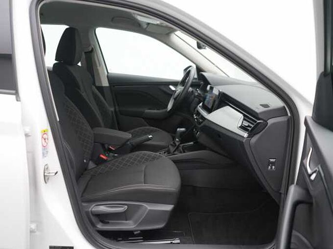 SKODA KAMIQ Ambition DSG VIRT NAVI KAM CARPLAY PDC SHZ