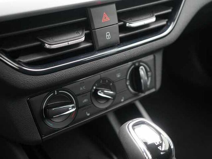 SKODA KAMIQ Ambition DSG VIRT NAVI KAM CARPLAY PDC SHZ