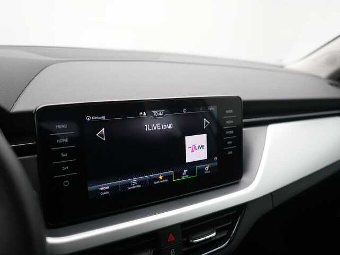 SKODA KAMIQ Ambition DSG VIRT NAVI KAM CARPLAY PDC SHZ