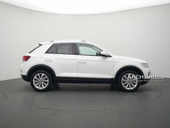Volkswagen T-Roc R-Line DSG AHK ACC NAVI VIRT KAM APP LED