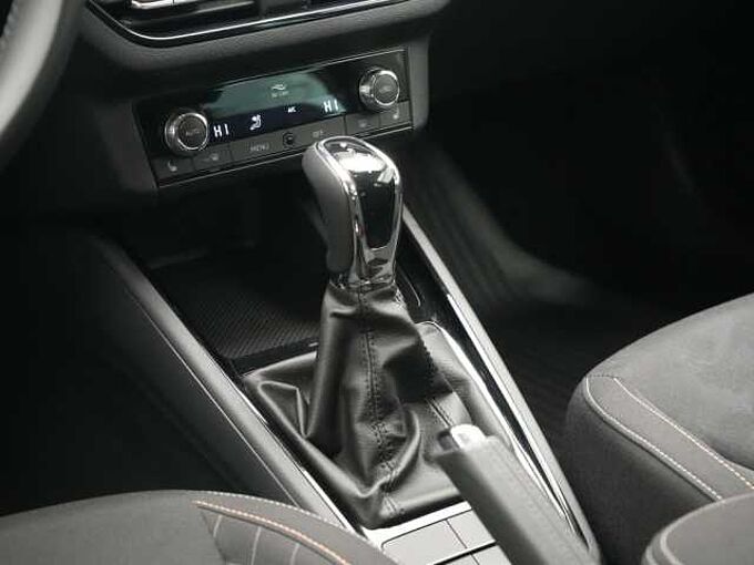 SKODA SCALA Tour DSG SHZ KLIMA PDC ACC VIRT APP