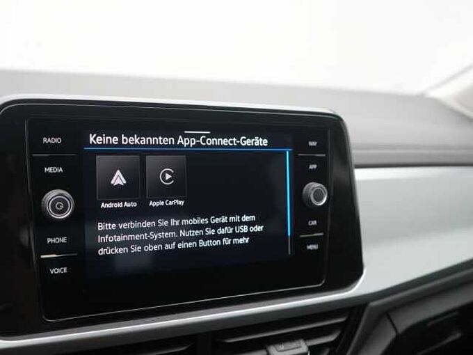 Volkswagen T-Roc Life SHZ LED VIRT CARPLAY NAVI PDC