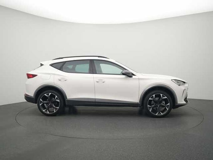 CUPRA Formentor ACC KAM AHK SHZ KEYLESS VIRT LED