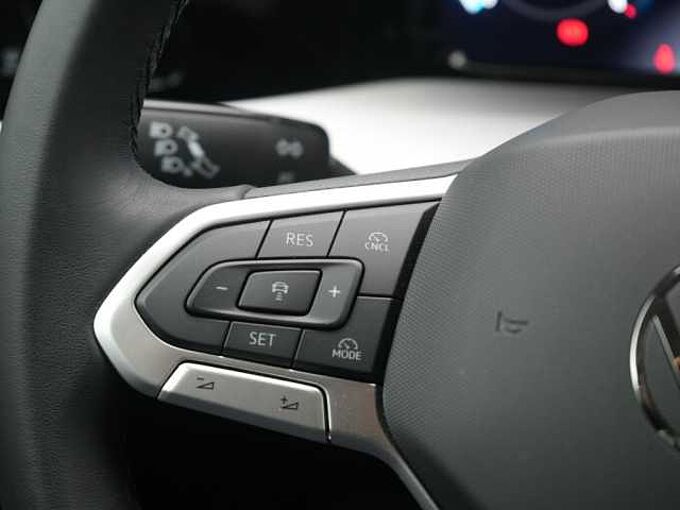Volkswagen Golf VIII Goal ACC H/K KAM SHZ VIRT APP CONNECT