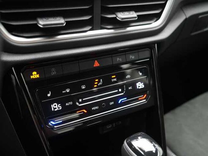 Volkswagen T-Roc ACC AHK PDC LED NAVI SHZ