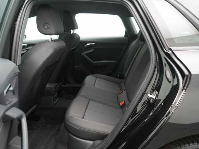 Audi A3 s-tron VIRT NAVI SHZ LED