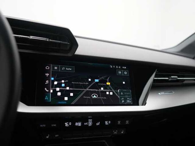 Audi A3 s-tron VIRT NAVI SHZ LED