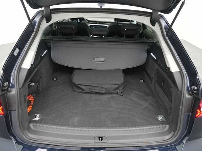 Audi A6 Avant quattro S line PANO AHK VIRT ACC KAM