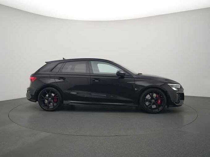 Audi RS3 RAUTE LEDER VIRT ACC SHZ PANO