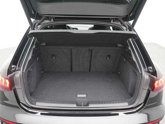 Audi RS3 RAUTE LEDER VIRT ACC SHZ PANO