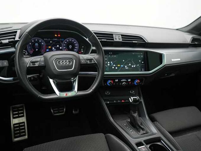 Audi Q3 S line STRON AHK PANO KAM NAVI VIRT ACC APP