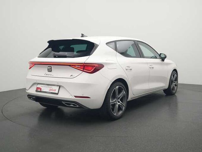SEAT Leon FR Plus DSG VIRT CARPLAY LED SHZ PDC