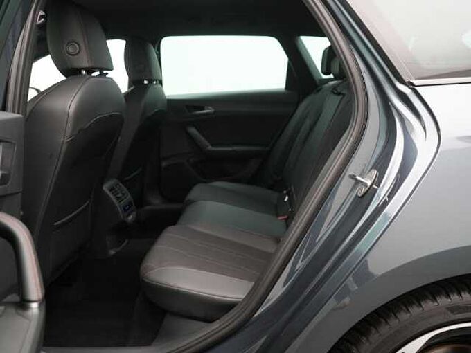 CUPRA Leon ST DSG CARPLAY VIRT SHZ DSG LED ACC PDC