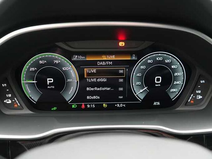 Audi Q3 e S line S TRON NAVI VIRT AHK LED SHZ PDC