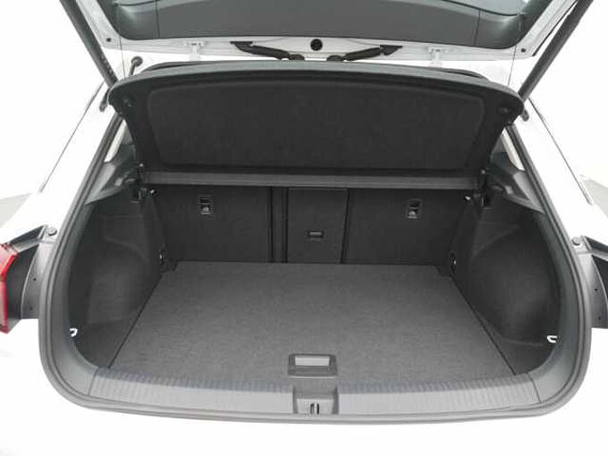 Volkswagen T-Roc Style DSG LED KAM SHZ PDC VIRT APP