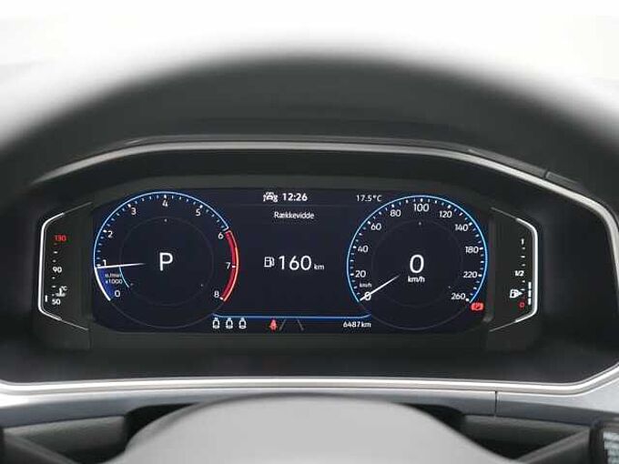 Volkswagen T-Roc Style DSG LED KAM SHZ PDC VIRT APP