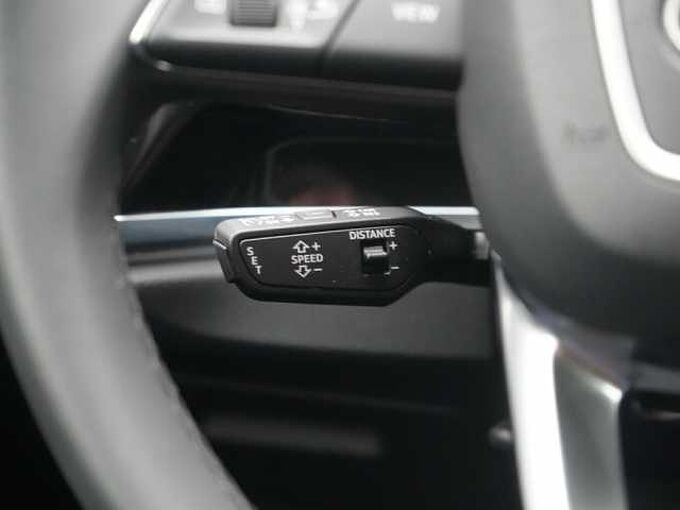 Audi Q3 advanced S TRON LEDER AHK ACC SHZ LED CARPLAY