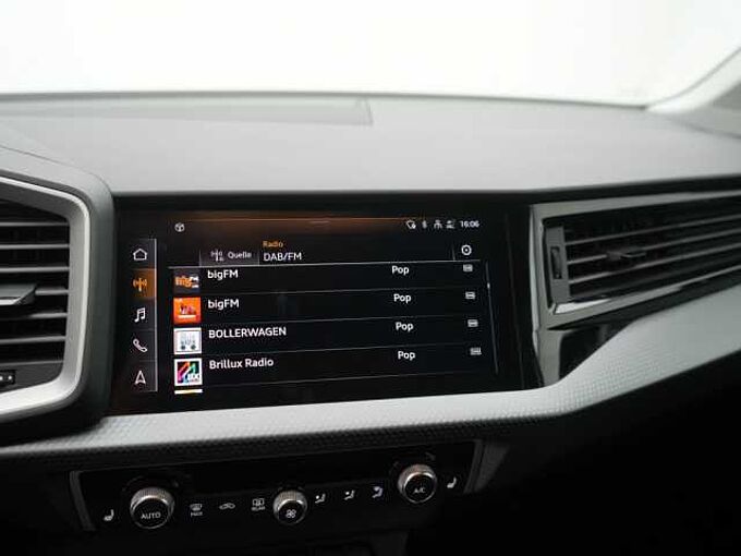 Audi A1 LED STRONIC SHZ NAVI PDC