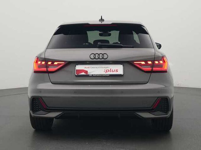 Audi A1 S TRON VIRT ACC LED KAM SHZ