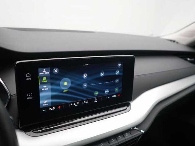 SKODA OCTAVIA Combi Ambition iV DSG NAVI AHK PANO KAM