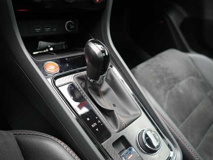 CUPRA Ateca 4Drive DSG KAM 360° APP LED SHZ PDC