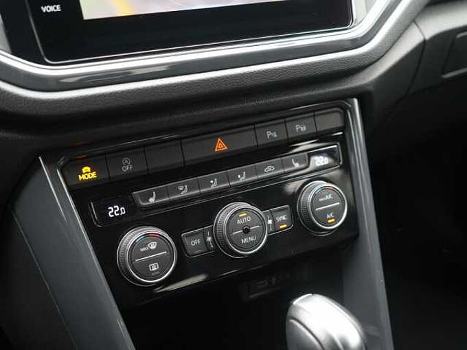 Volkswagen T-Roc Sport DSG AHK NAVI VIRT ACC KEYLESS APP