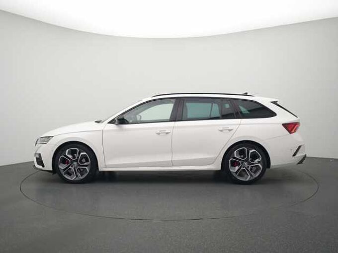 SKODA OCTAVIA Combi RS DSG ACC NAVI AHK KAM SHZ MEMORY