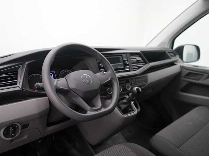 Volkswagen T6.1 Kasten lang LR SHZ KLIMA PORT NAVI PDC