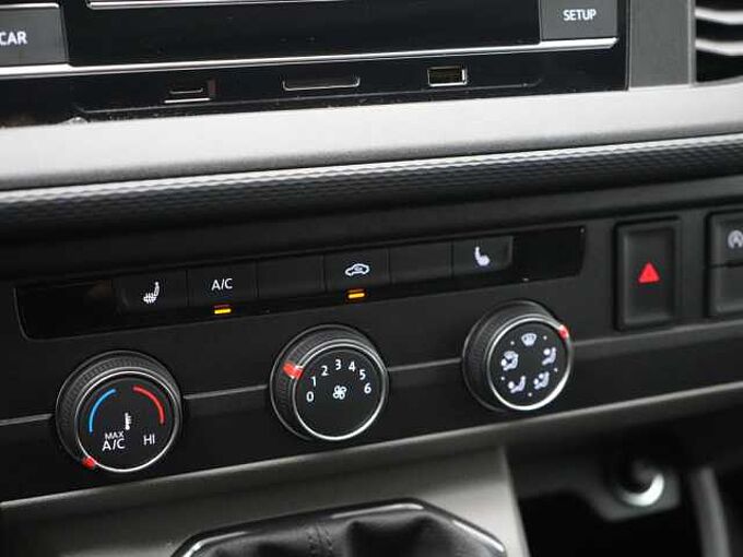 Volkswagen T6.1 Kasten lang LR SHZ KLIMA PORT NAVI PDC