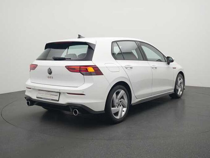 Volkswagen Golf VIII GTI DSG LED VIRT SHZ ACC PDC