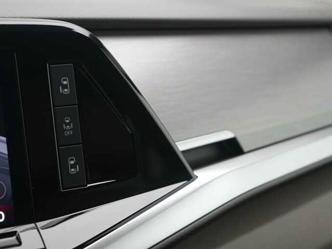 Volkswagen T7 Multivan Life 7-SITZER LEDER VIS-A-VIS AHK