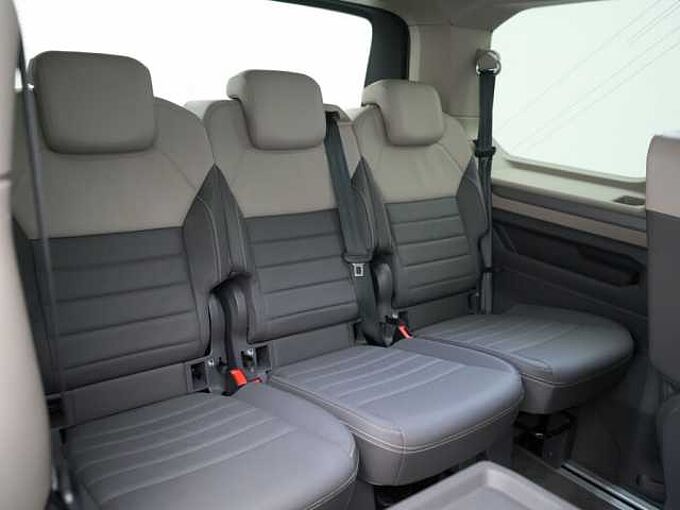 Volkswagen T7 Multivan Life 7-SITZER LEDER AHK VIS-A-VIS
