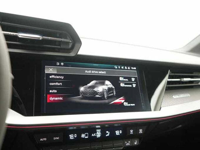 Audi RS3 Sportback SPORTABGASANLAGE KAM APP SHZ