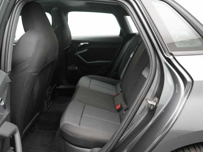 Audi A3 Sportback S line S-TRON AHK PANO NAVI B&O