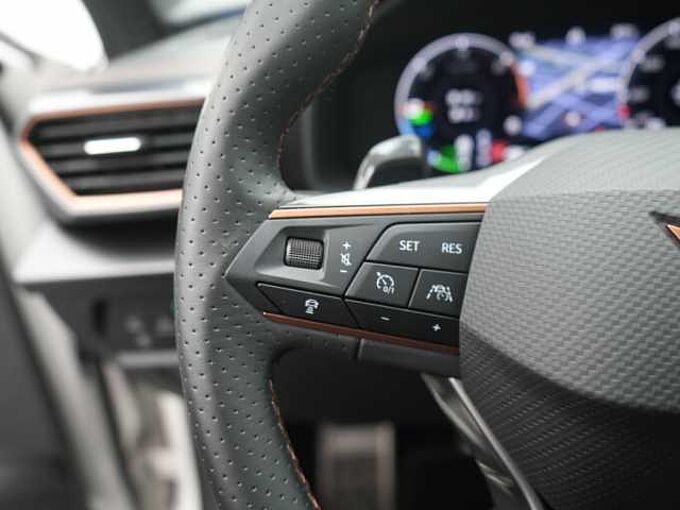 CUPRA Formentor VZ e-Hybrid DSG NAVI ACC VIRT KAM LED