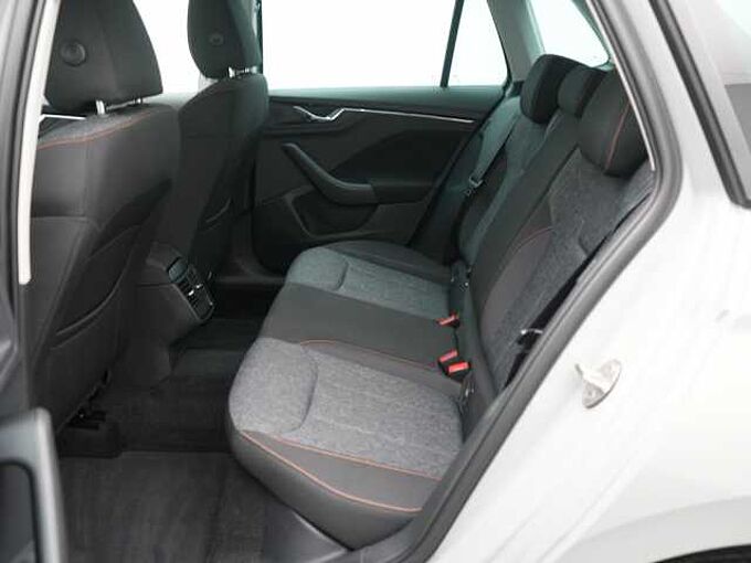 SKODA KAMIQ SHZ PDC KAM KLIMA