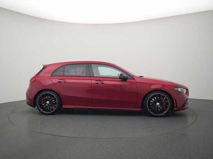 Mercedes-Benz A 35 AMG 4MATIC+ PANO AHK SHZ LED MEMORY