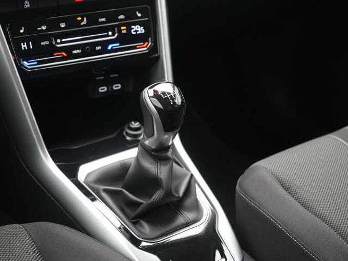 Volkswagen T-Roc Life NAVI LED AHK SHZ PDC