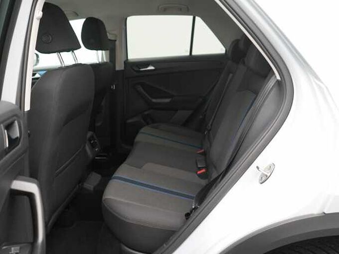 Volkswagen T-Roc KLIMA KAM SHZ PDC ACC AID
