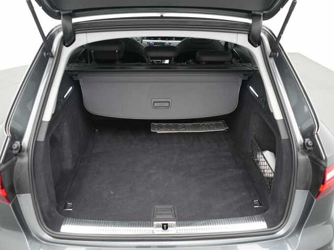 Audi A4 Avant quattro S line PANO LEDER AHK NAVI VIRT