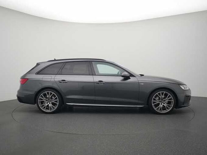 Audi A4 Avant quattro S line PANO LEDER AHK NAVI VIRT