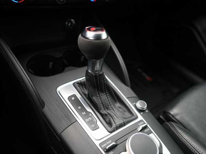 Audi RS3 Sportback SHZ PDC LEDER NAVI B&O RAUTE VIRT