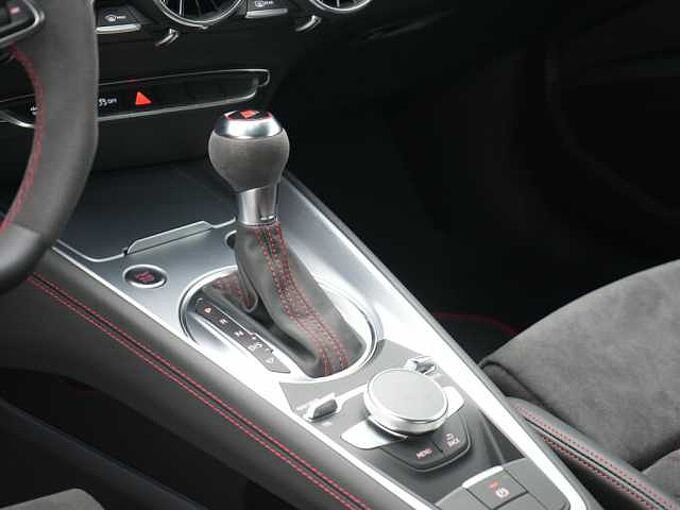 Audi TT VIRT NAVI RAUTE PDC