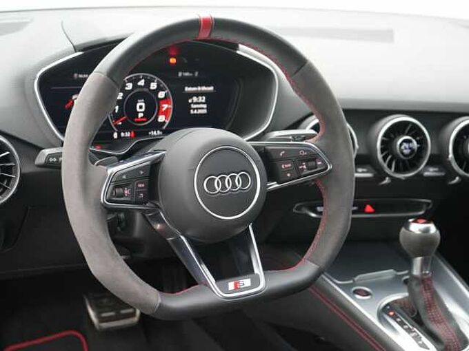 Audi TT VIRT NAVI RAUTE PDC