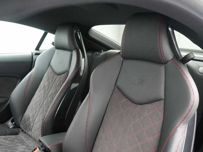 Audi TT Coupe S line S TRON LEDER NAVI SHZ PDC