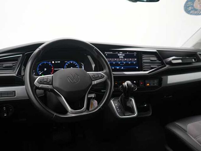 Volkswagen T6.1 Multivan DSG VIRT ACC AHK MEMORY STANDHZ